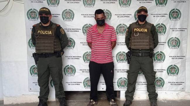 Por el delito de acto sexual con menor de 14 años, la Policía lo captura en Barranco de Loba