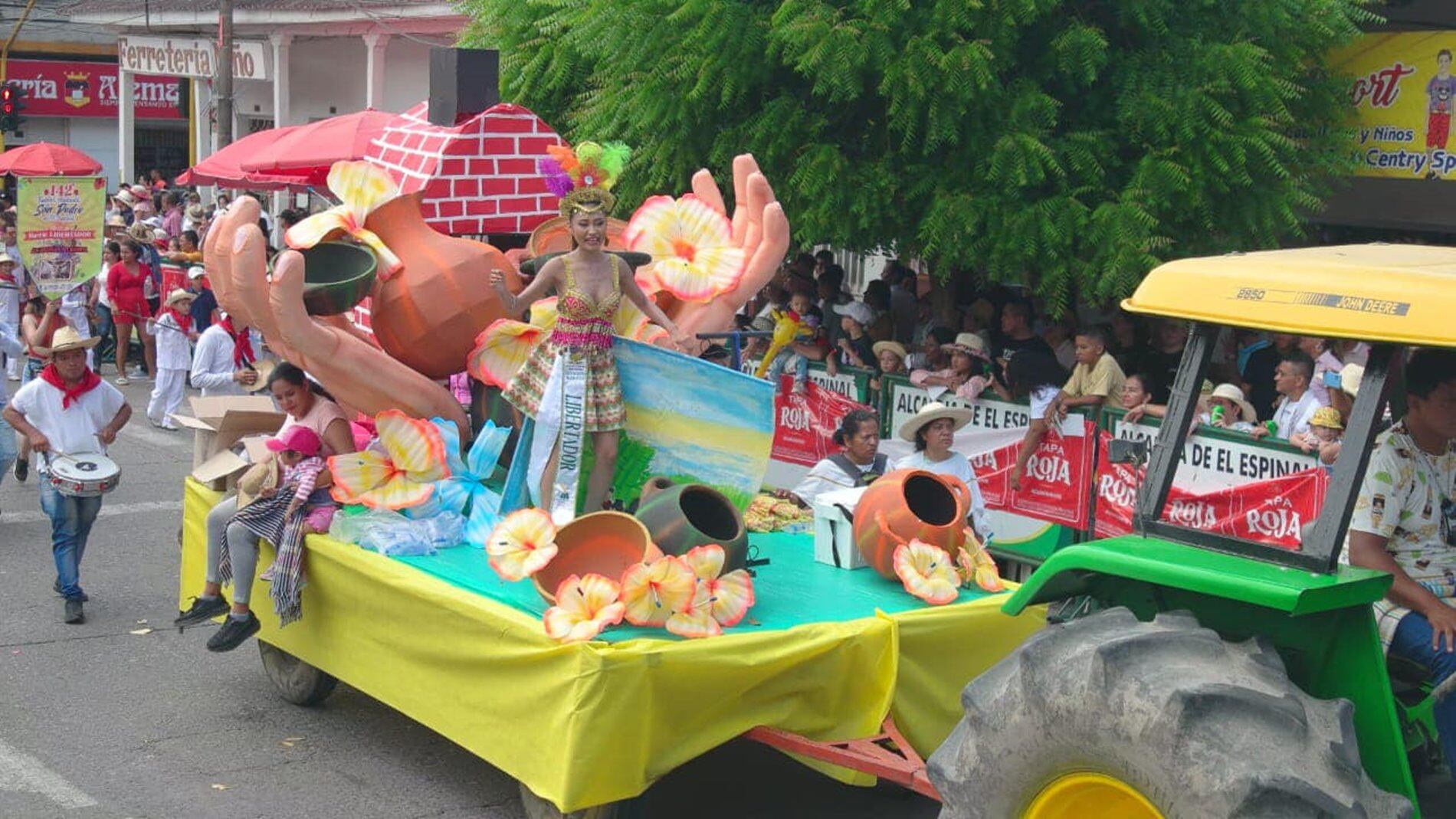 Desfile en El Espinal