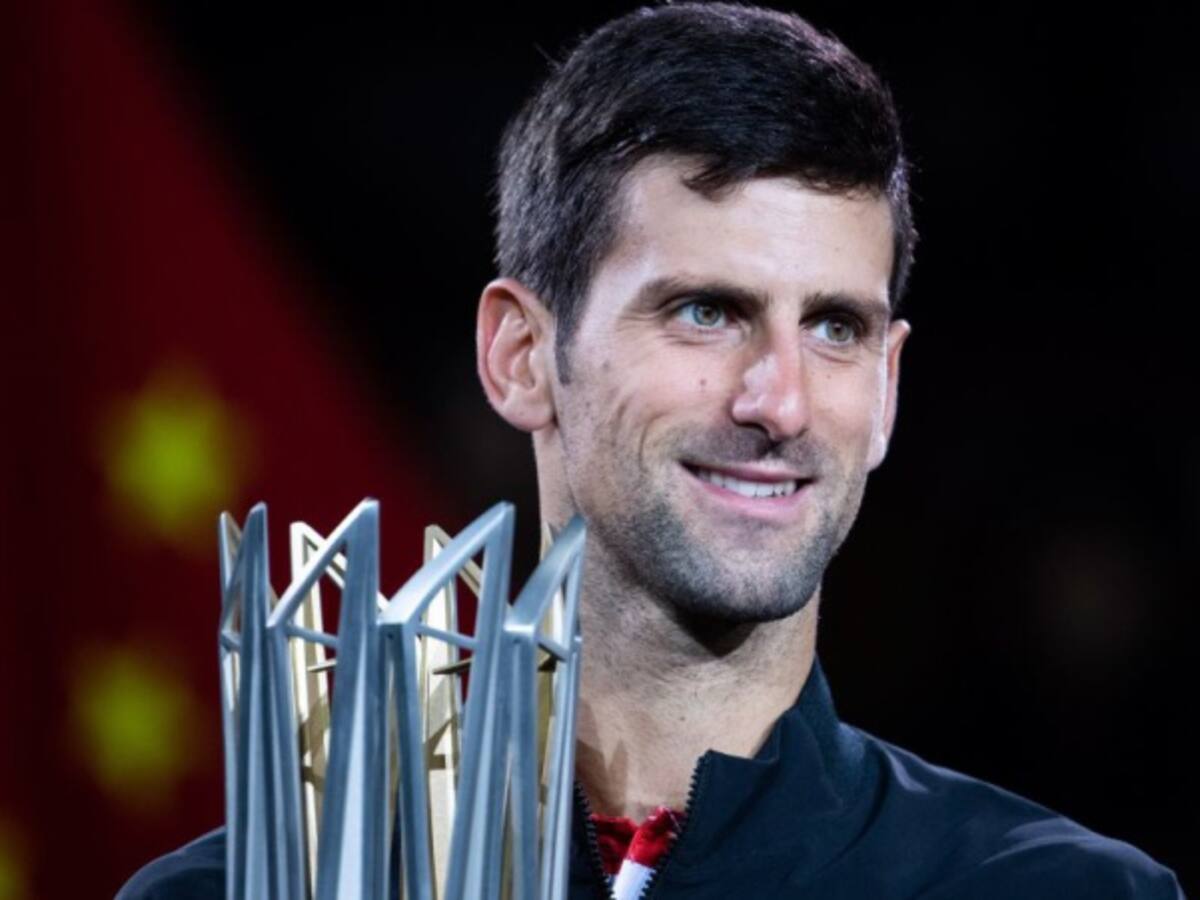 Djokovic se proclamó campeón en Shanghái y se acerca al número uno