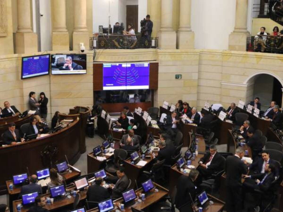 Así quedó establecida la reglamentación para la elección del Contralor