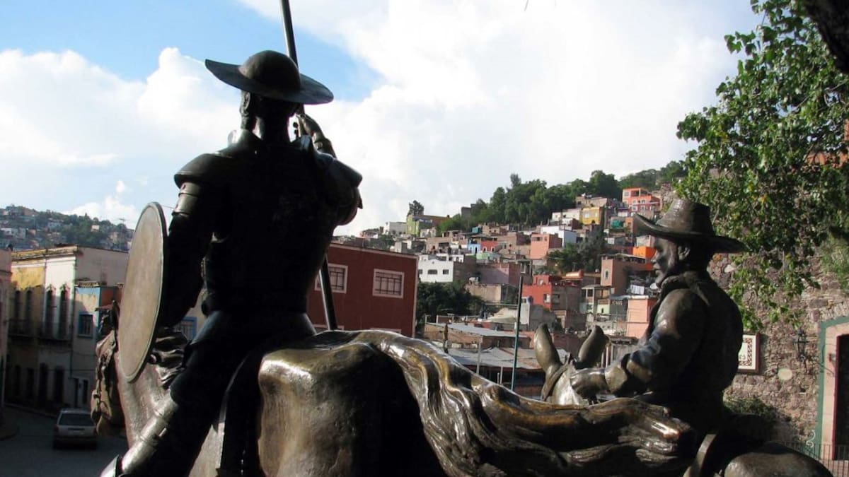 Día del idioma y el libro: Los premios y reconocimientos literarios