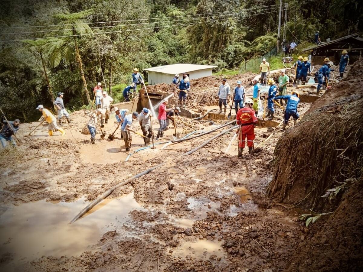 Las lluvias originaron varios derrumbes en más de cinco municipios de Caldas