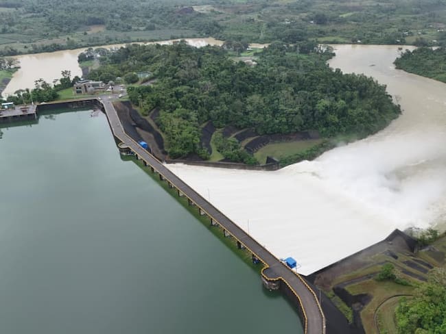 La ANLA continúa monitoreo de alertas rojas en Urrá Córdoba y otras zonas del país