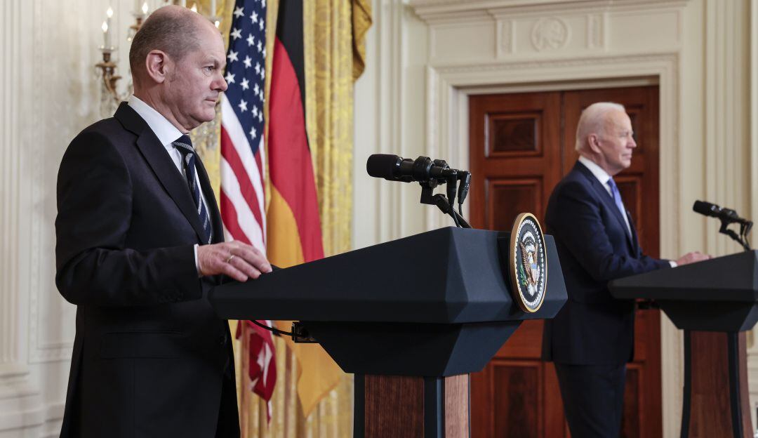 El presidente Joe Biden y el canciller alemán Olaf Scholz en la Casa Blanca