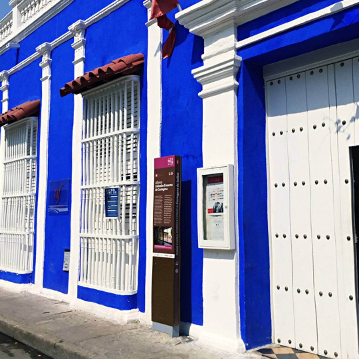 “Noche de los poetas” en la Alianza Francesa este viernes 4 de julio en Cartagena