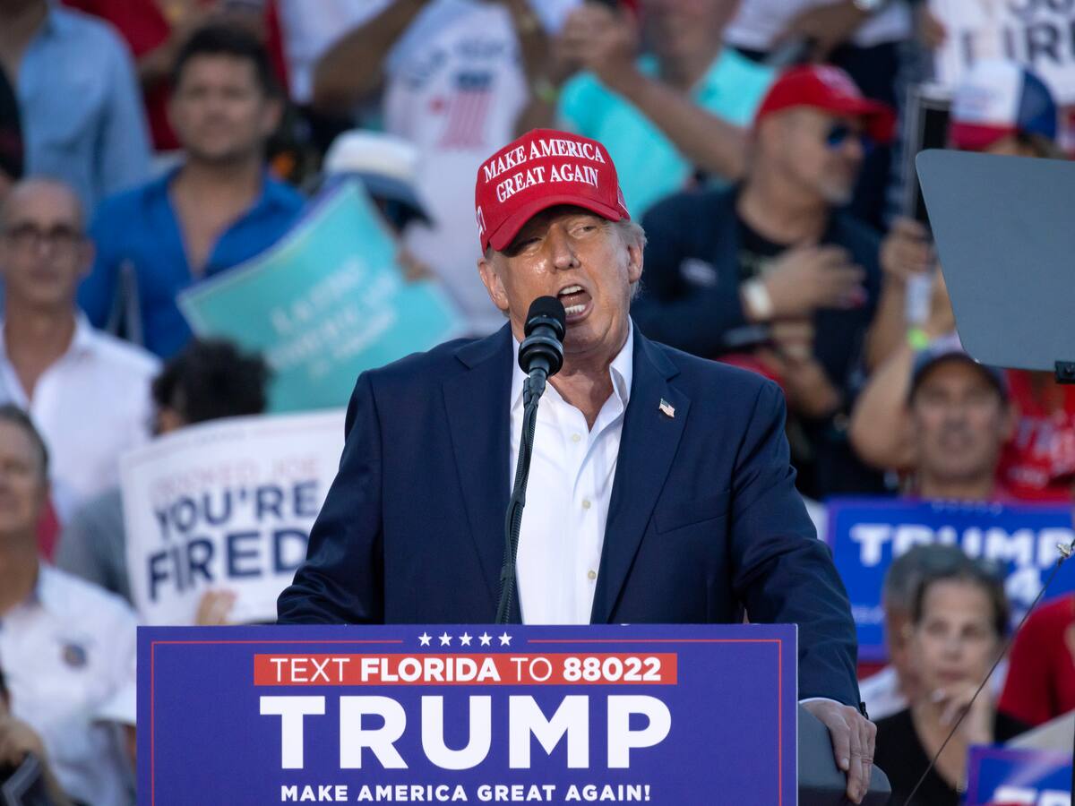 Operación para desdemonizar a Donald Trump: El candidato que modera su discurso