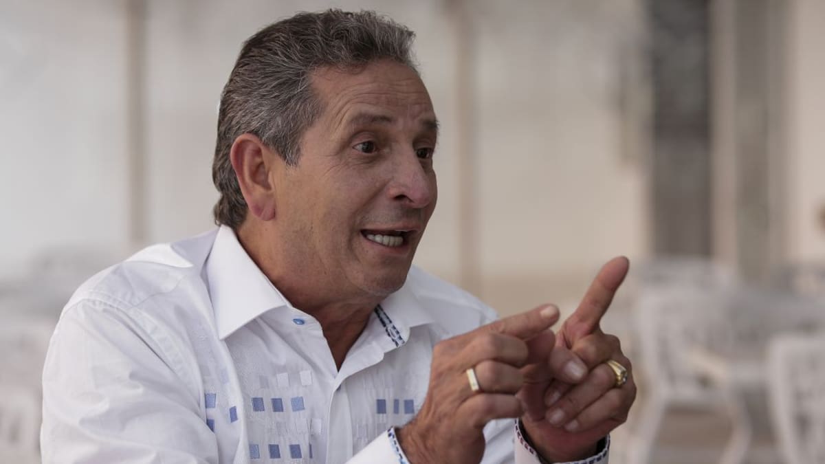 Telemedellín sí estrenará serie sobre Darío Gómez pero sin su música