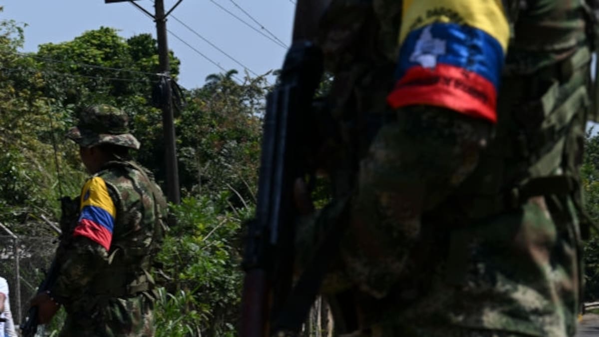 Un guerrillero abatido, otro capturado y tres policías heridos tras combates en Jamundí