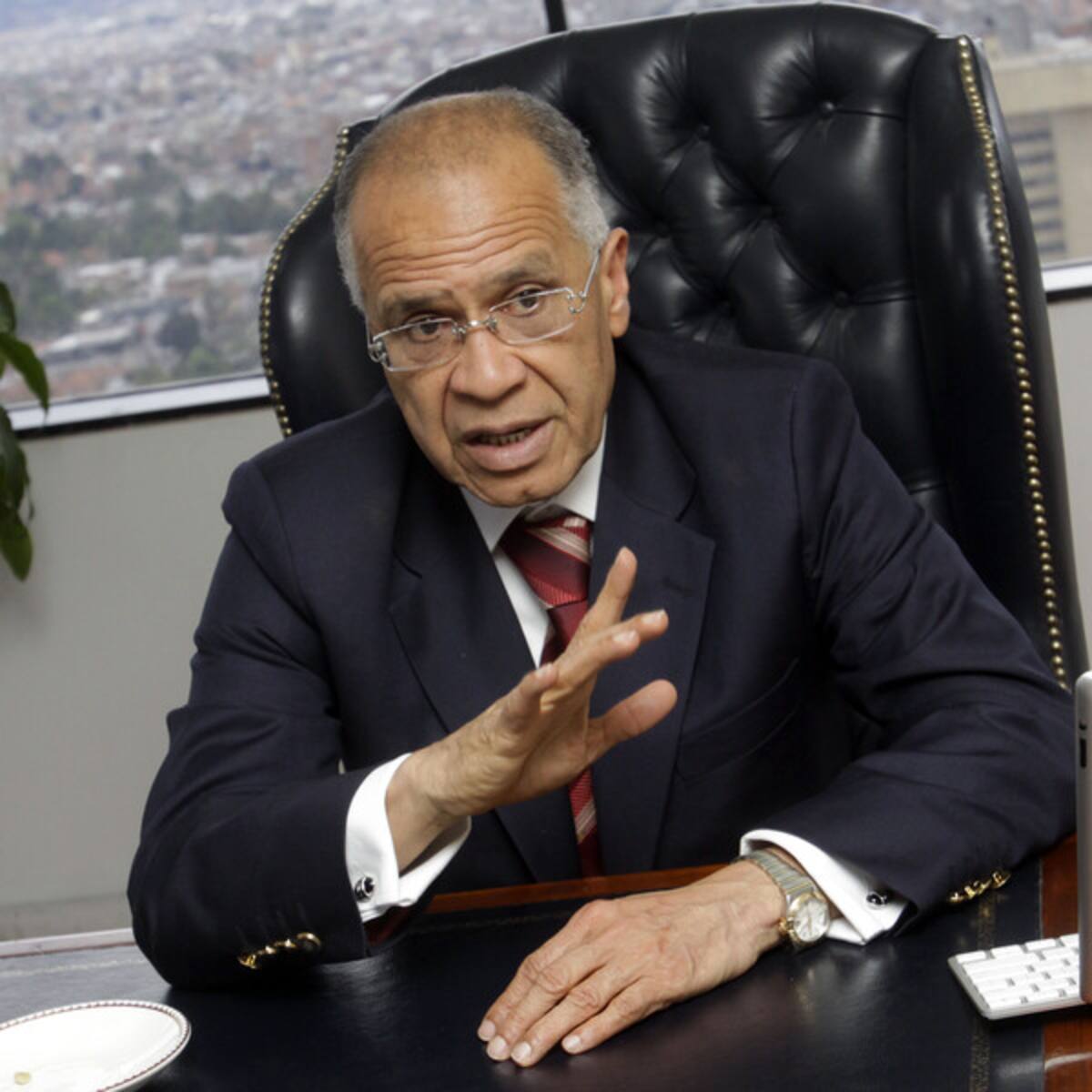 “La propuesta no es aceptable“: exministro Alfonso Gómez sobre papeleta para convocar constituyente