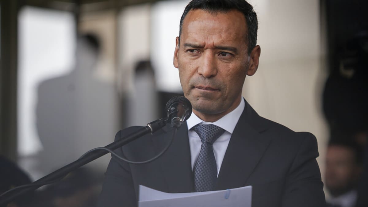 Gobierno activa inteligencia y ofrece recompensa ante amenazas contra Iván Cepeda