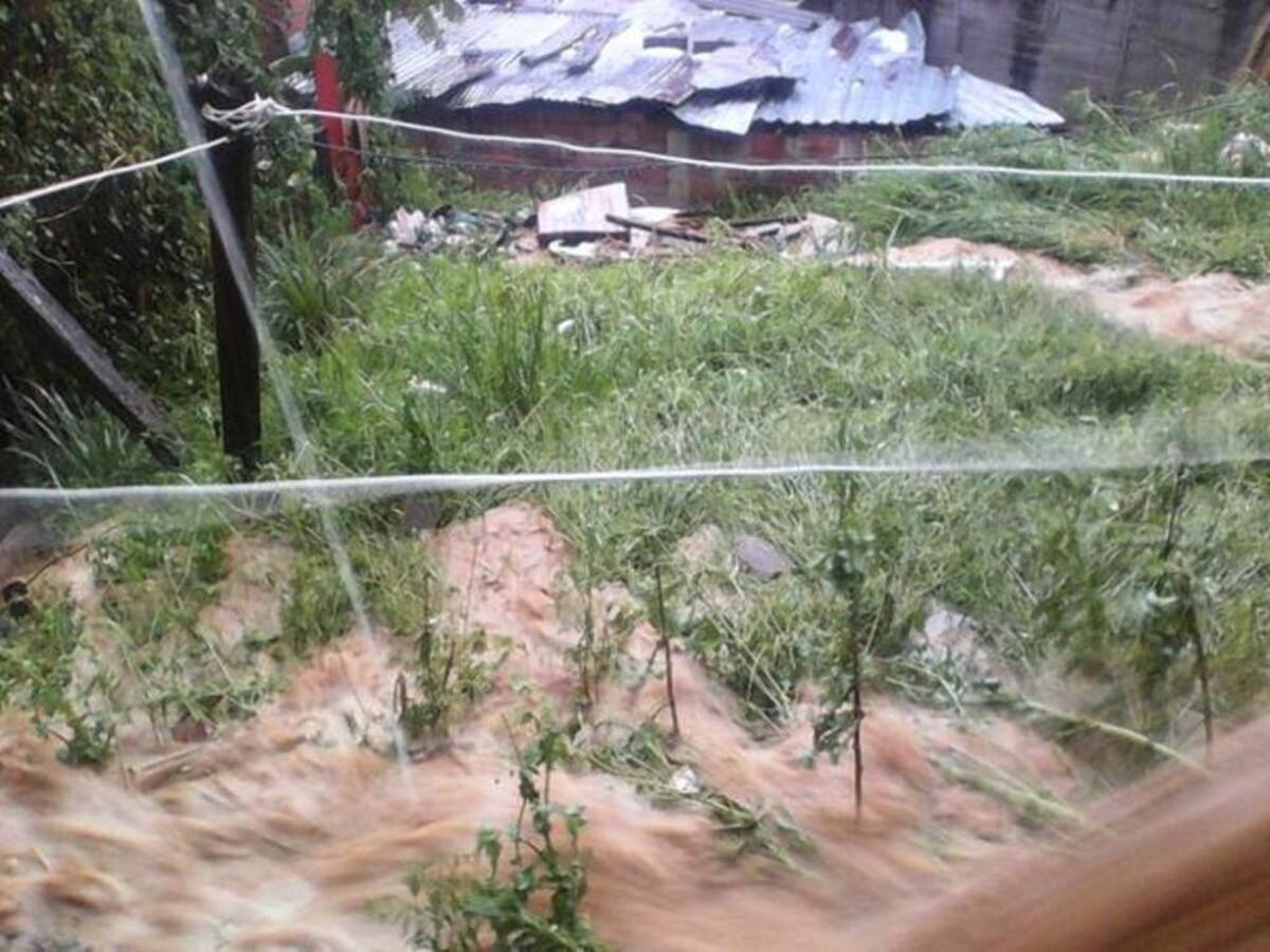 Invierno afecta a siete municipios de Cundinamarca por deslizamientos e inundaciones