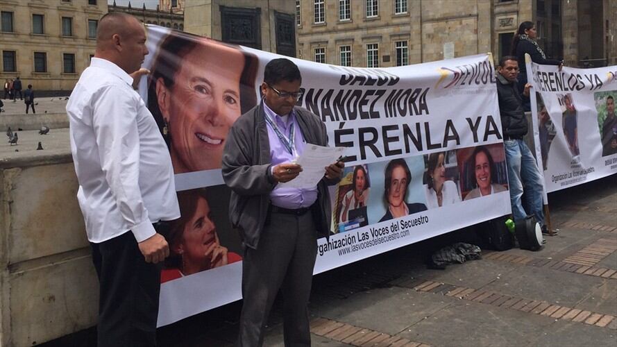 Movilización en la Plaza de Bolívar por la liberación de la periodista Salud Hernández. Foto: La W Radio/ Paula Bolívar.