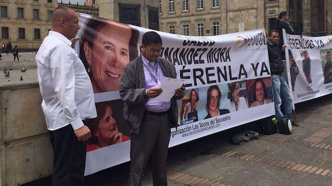Movilización en la Plaza de Bolívar por la liberación de la periodista Salud Hernández. Foto: La W Radio/ Paula Bolívar.