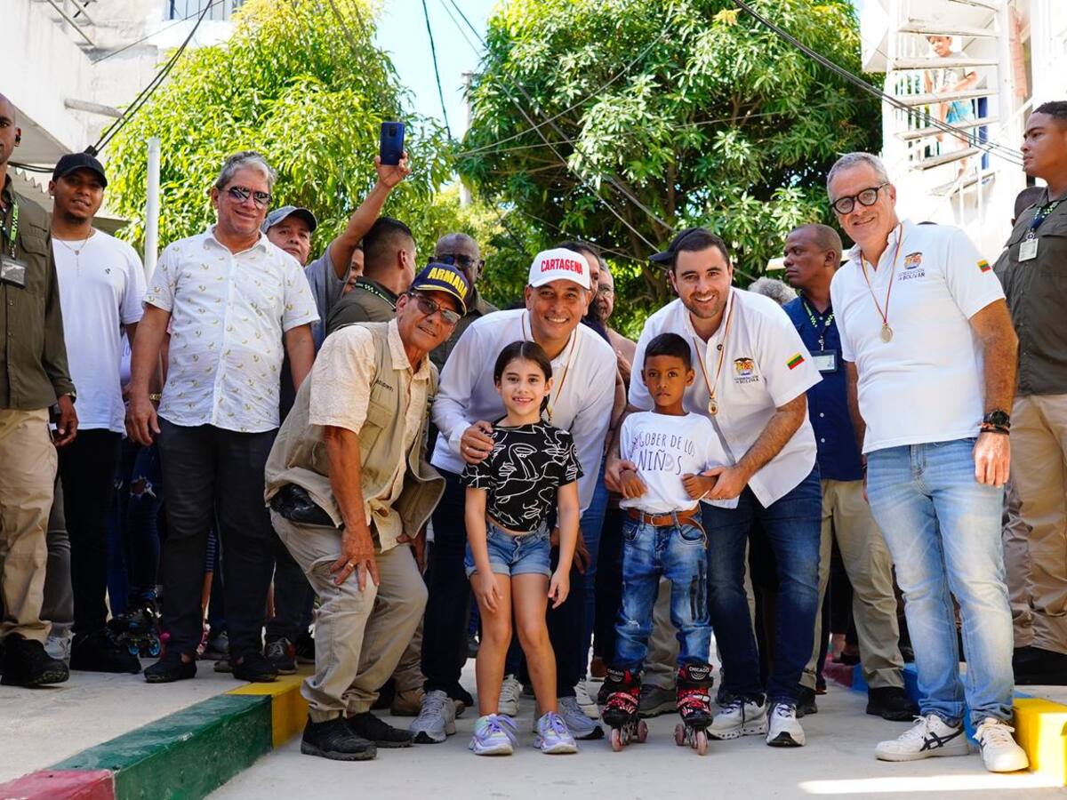 Desde la urbanización La India, alcalde Dumek Turbay anuncia dos nuevas calles para el barrio