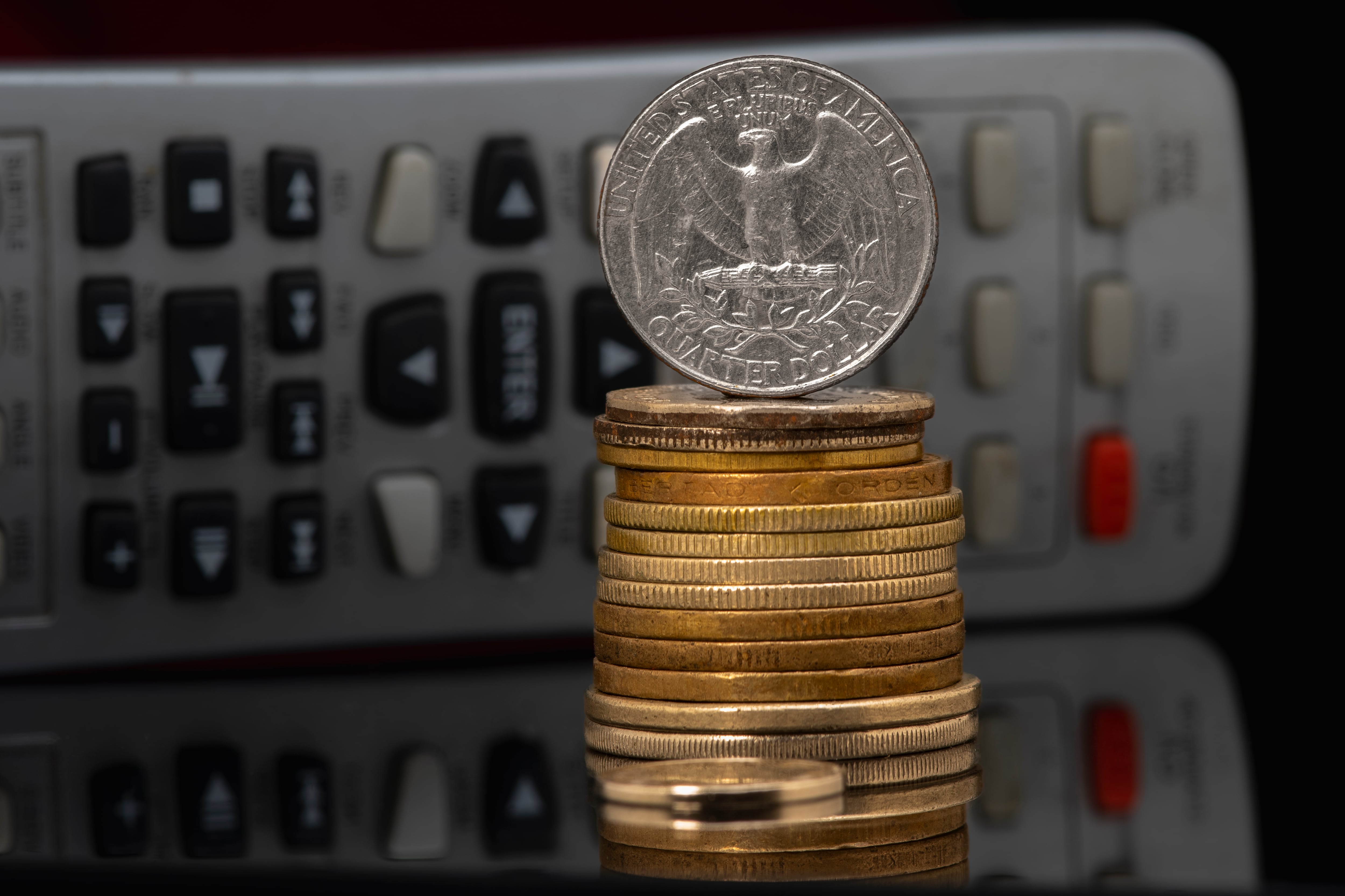 El embajador de Colombia ante los Estados Unidos, Daniel García-Peña, aseguró que el país no ha recibido ninguna carta por parte de la administración Trump advirtiendo sobre nuevos aranceles y afirmó que el gobierno Petro propondrá una hoja de ruta que permita aplazar la imposición de las tarifas después del 1 de agosto. 
(Foto:   Caracol Radio / Getty )