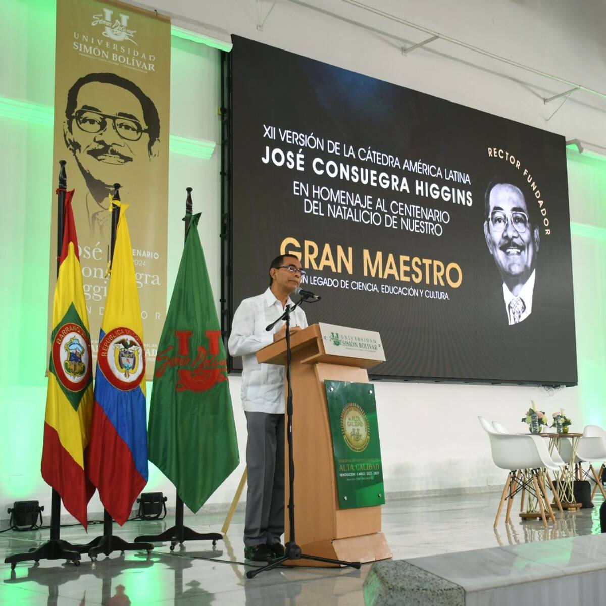 Cátedra América Latina de Unisimón rinde homenaje al fundador José Consuegra Higgins