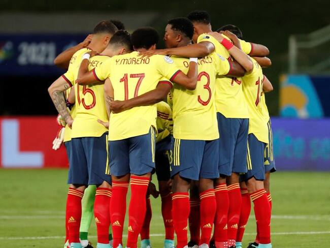Selección Colombia previo a jugar ante Ecuador en la Copa América