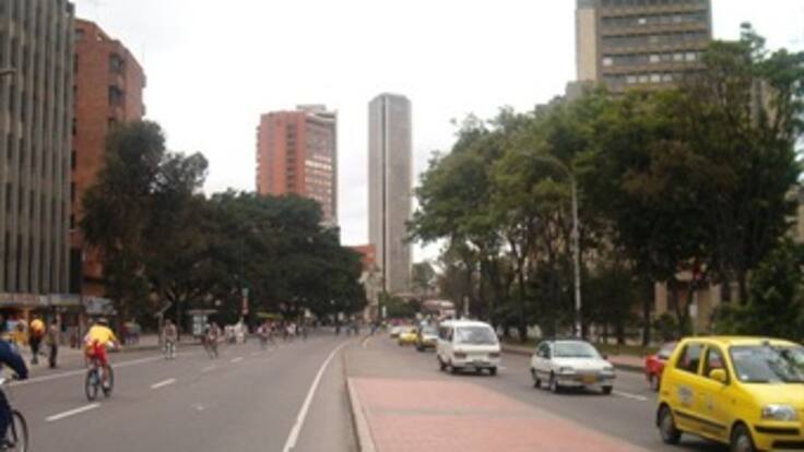 Habrá Transmilenio por la séptima en julio de 2011: Director del IDU