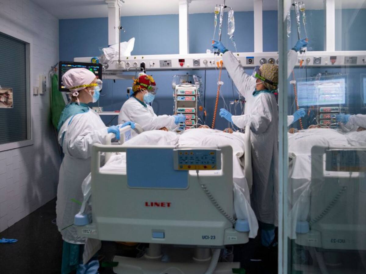 En Colombia ya hay clínicas sin pacientes en UCI por COVID