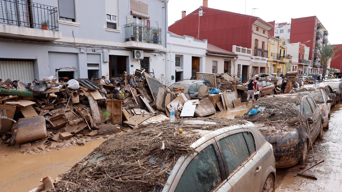 España: cifra de muertos por inundaciones asciende a 205