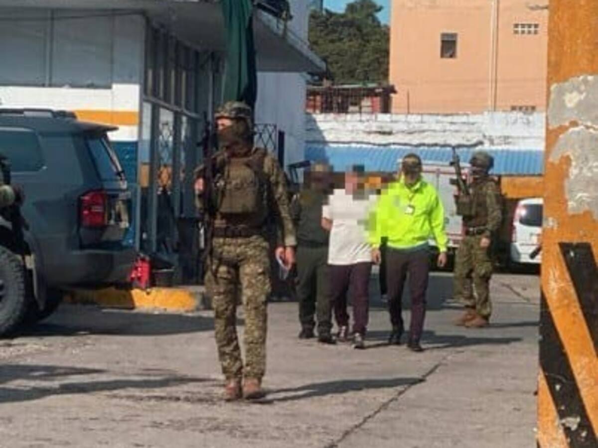 Desmantelan red transnacional dedicada al contrabando en el Caribe colombiano