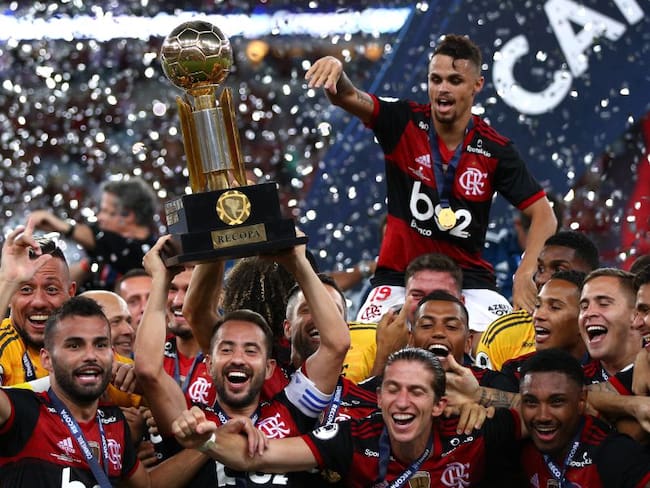 Con uno menos, Flamengo goleó y es el campeón de la Recopa Sudamericana