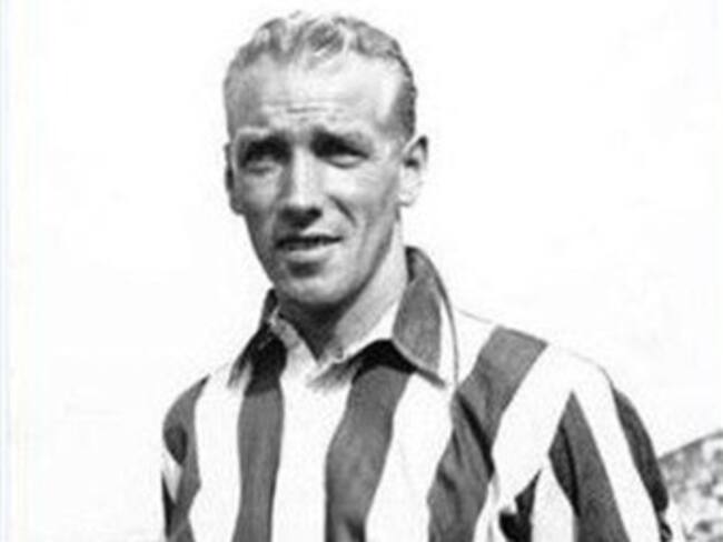 EFEMÉRIDE 28 DE MAYO DE 1999 / Muere el ex futbolista y técnico sueco Henry Carlsson