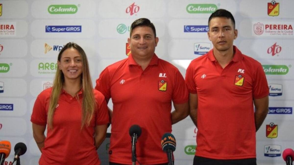 Juliana Londoño en El VBar de Caracol Radio