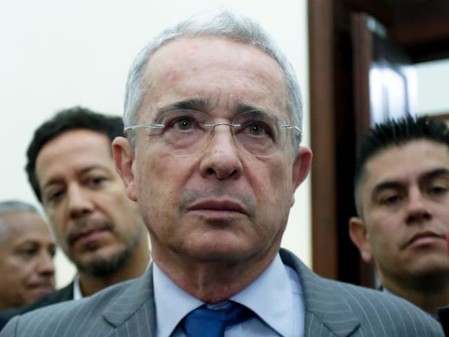 &quot;De lo que está pasando con el ELN no tengo ni idea&quot;: Álvaro Uribe