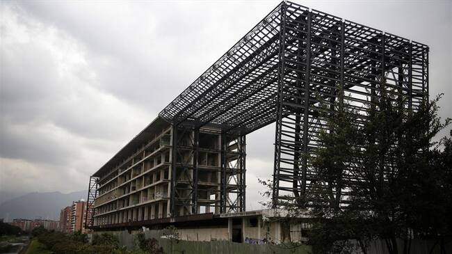 Se trata de lasociedad Castell Camel S.A.S, encargada del proyecto dela nueva sede de la Policía Metropolitana de Bogotá, ubicadaal occidente de la ciudad.. Foto: Colprensa