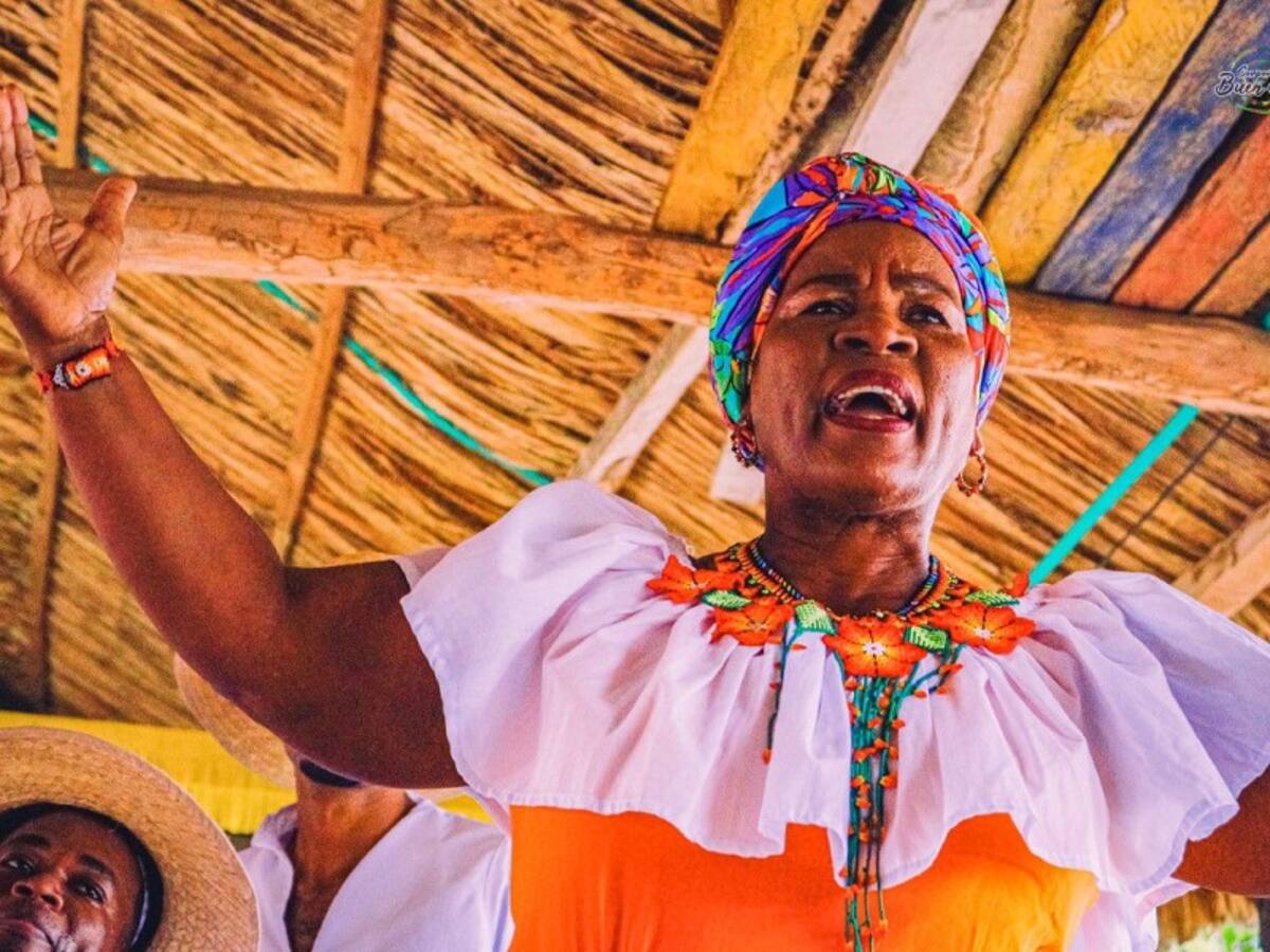 Pabla Flores estrena Rueda de fandango, el primer sencillo de su obra musical