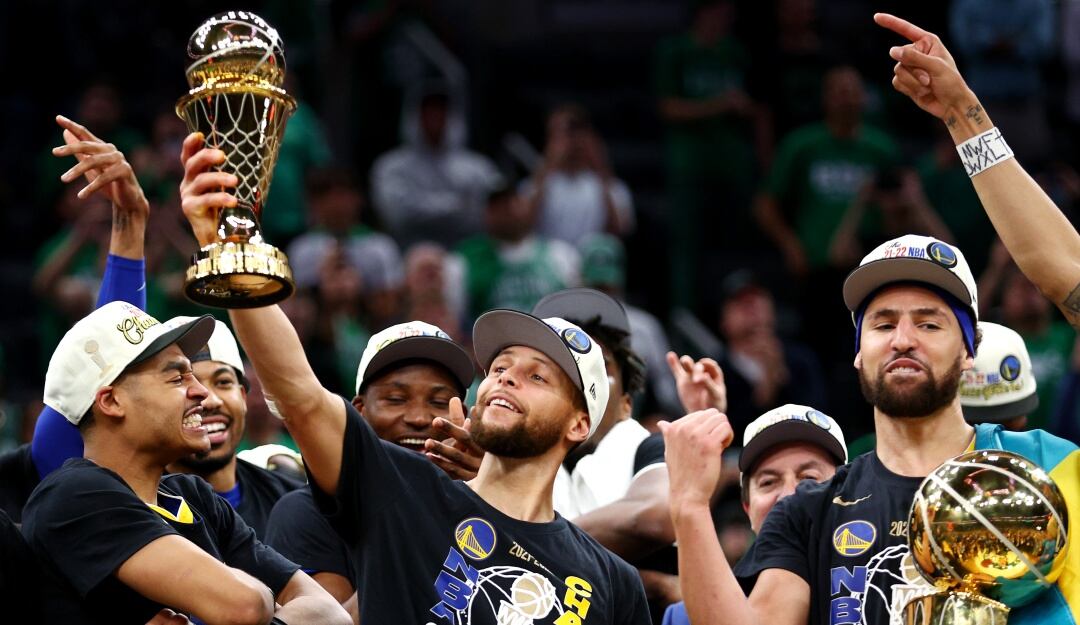 Curry fue elegido el MVP de las finales de la NBA.
