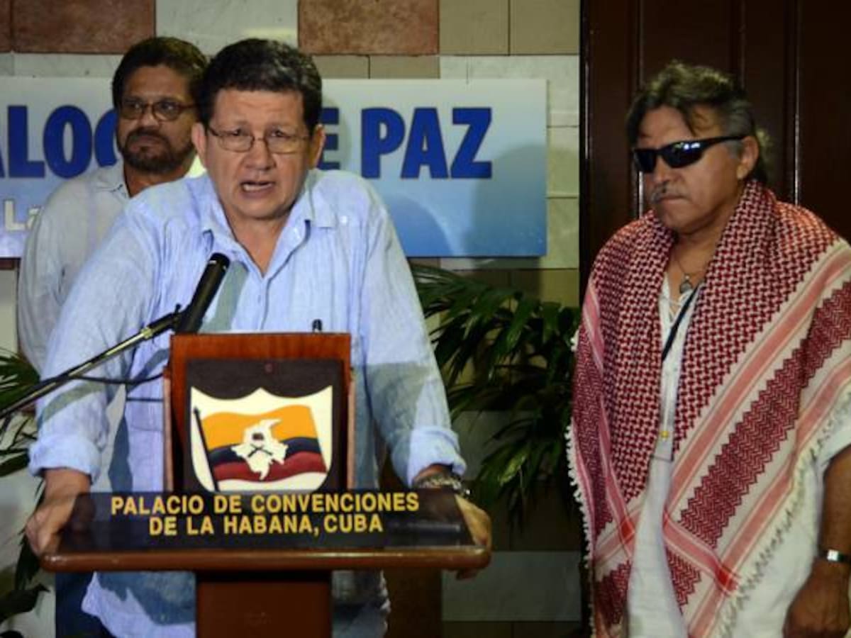 Farc proponen transformar la doctrina y el tamaño de las FF.MM.