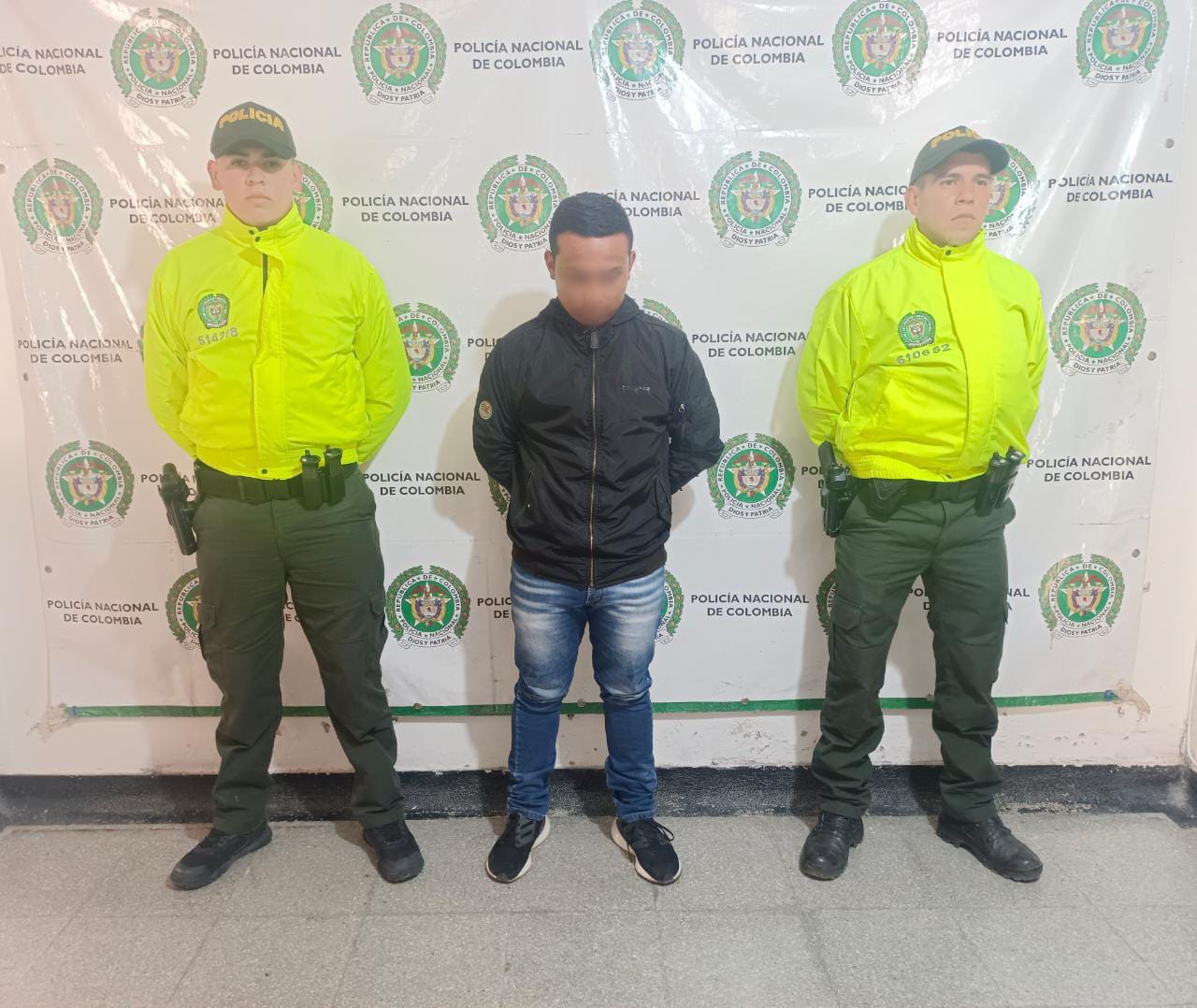 El señalado se habría ganado la confianza de la familia para aprovecharse del menor.