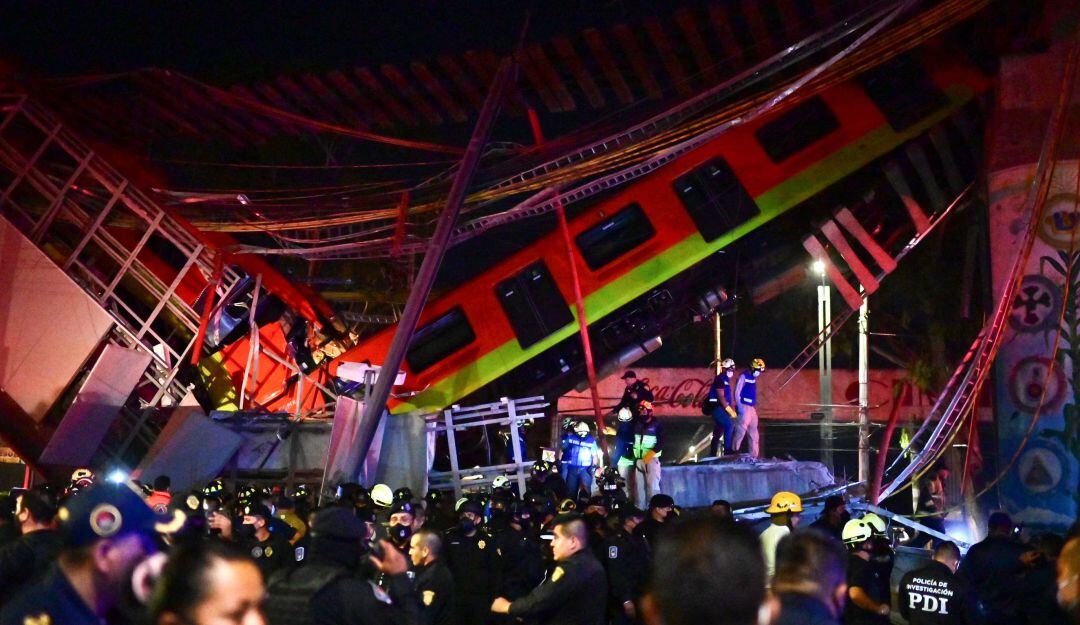 23 muertos y 65 heridos deja desplome de metro en Ciudad de México