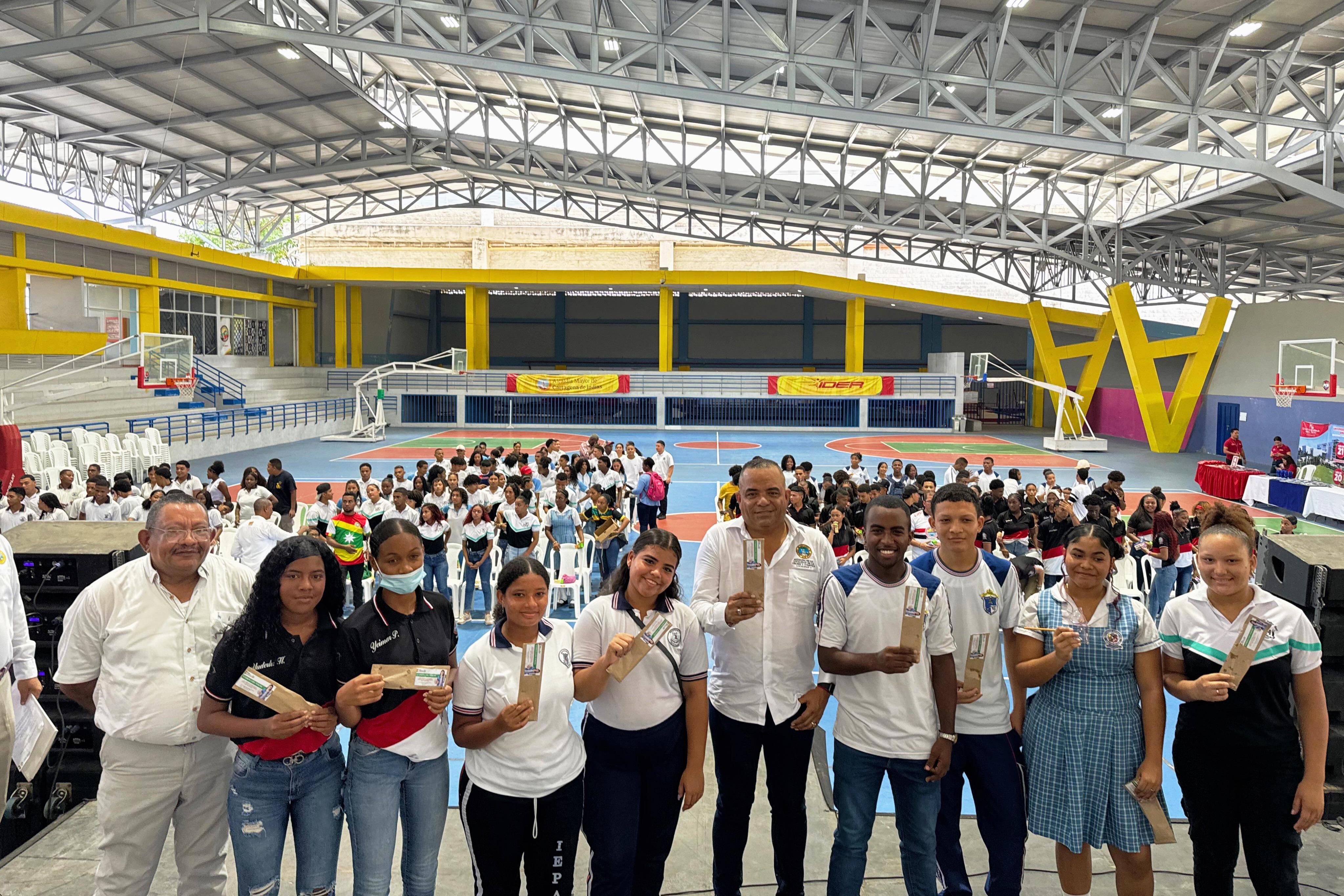 Alcaldía Local de La Virgen y Turística culmina su programa de preparación universitaria