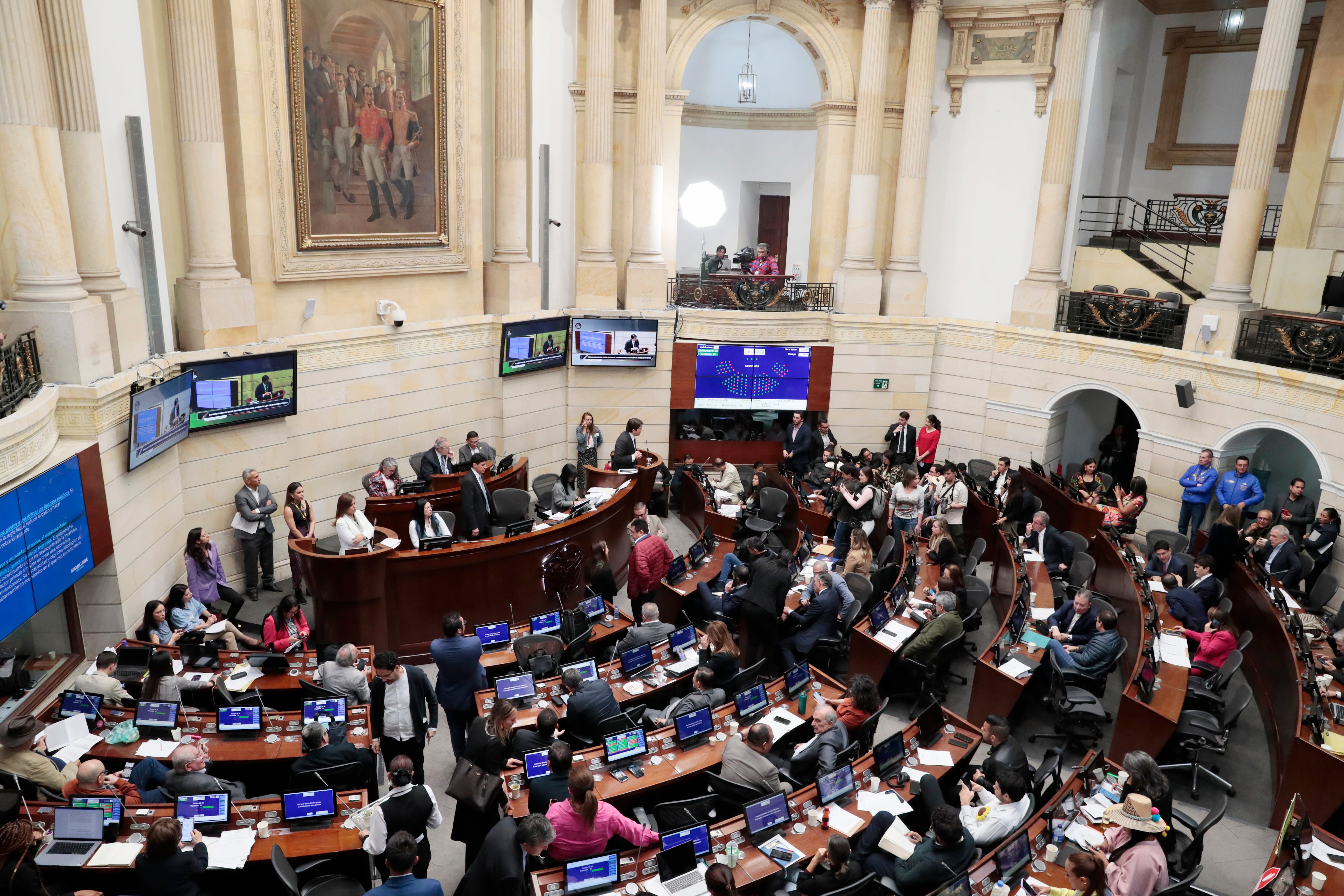 Plenaria del Senado de la República. Foto: EFE/ Carlos Ortega