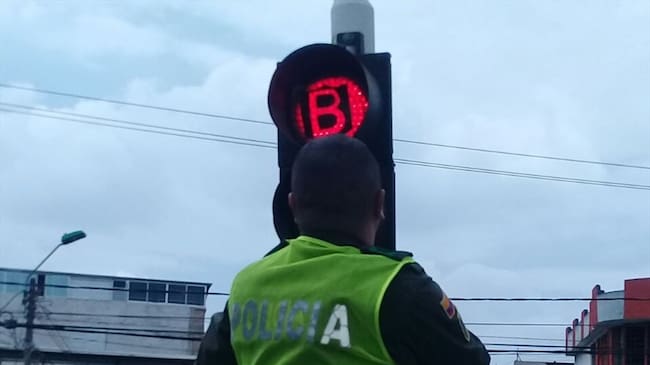 Buscan a responsables de actos de vandalismo en transporte publico. Foto: Cortesía policía