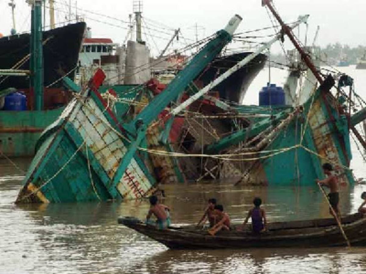 Las cifras de la tragedia causada en Myanmar por el ciclón Nargis aumentan día a día de forma exponencial-AP