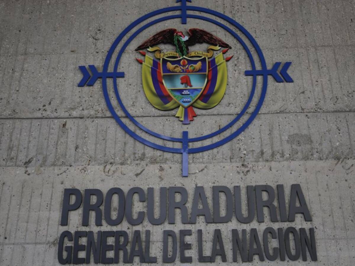 Formulan cargos contra exalcalde local de Cartagena