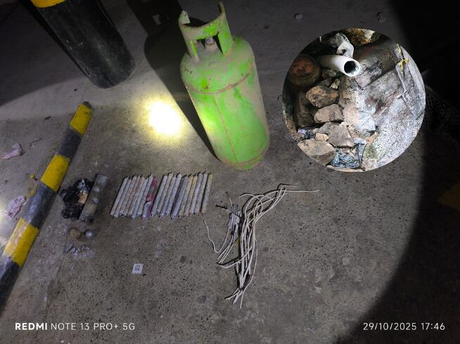 Conlindros con exploisvos y túnles de minería ilegal en Buriticá- fotos policía Antioquia