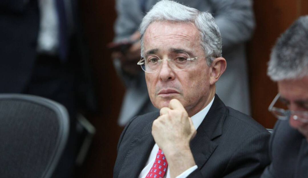 Senador Álvaro Uribe Vélez