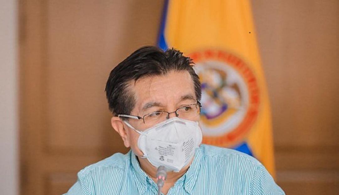 Ministro de Salud viaja a Corea