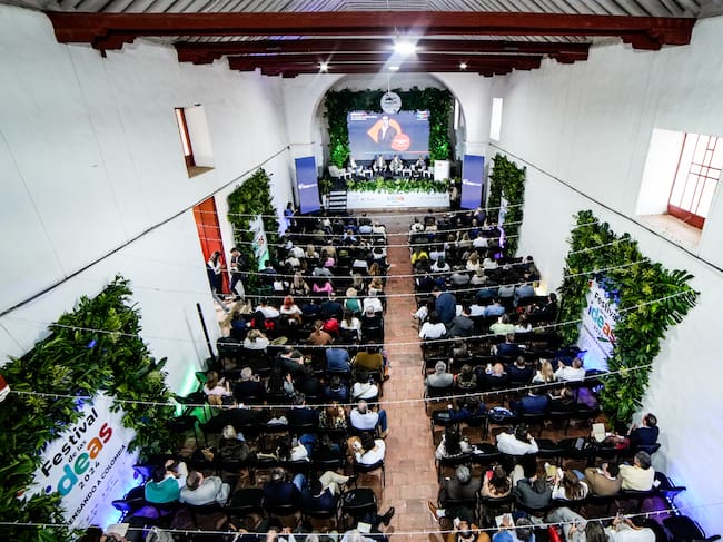 Más de 450 expertos, líderes y referentes políticos, empresariales, académicos y de la sociedad civil estarán presentes en el Festival de las Ideas 2025. | Foto: Prisa Media