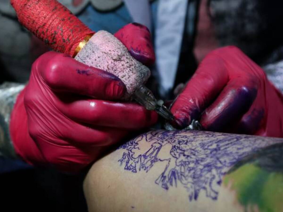 Policías se sienten estigmatizados por concepto sobre tatuajes