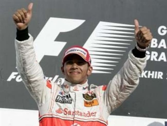 Lewis Hamilton gana el GP de Hungria de F1. Alonso abandona por una falla