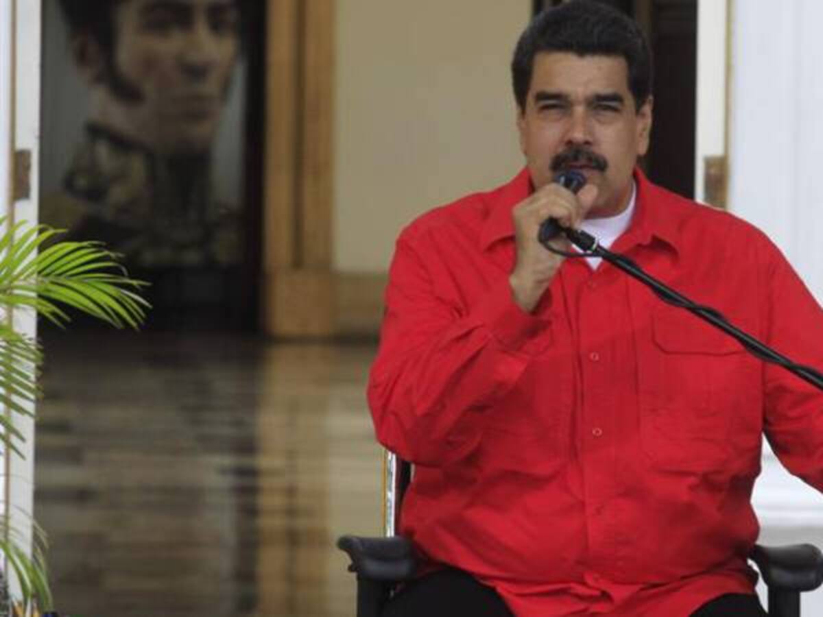 Maduro hace maniobras para impedir que los opositores voten: Beatriz de Majo