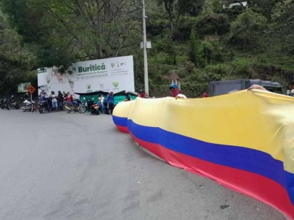Gobernación agotó vía del diálogo con manifestantes en protesta de Buriticá