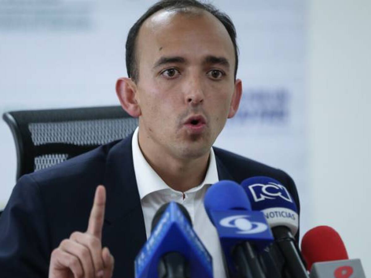 Alcaldes del país deben atender víctimas del despojo de tierras: ANT