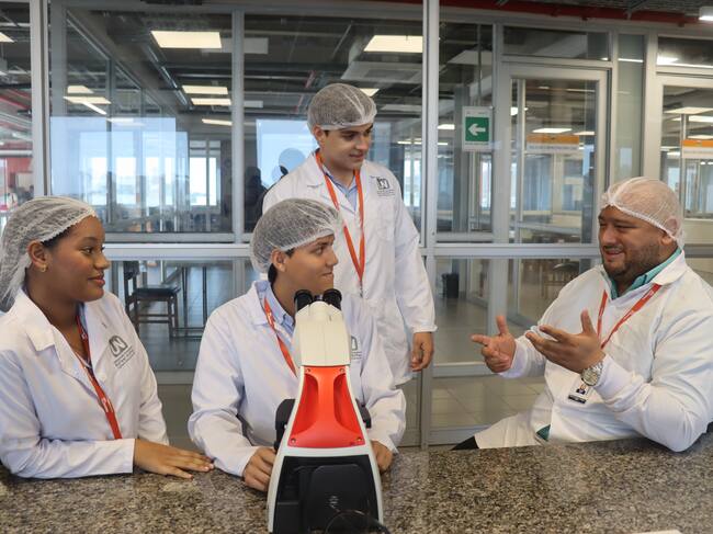 Docente de Uninúñez es reconocido como experto en inmunología por la Universidad de Oxford